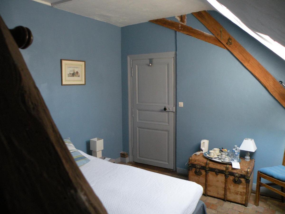 Les Talvasieres Le Mans Buitenkant foto