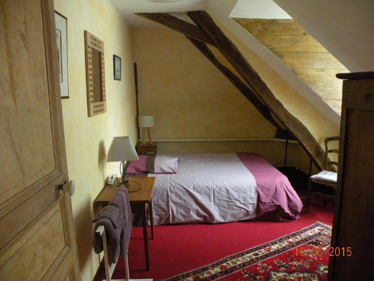 Les Talvasieres Bed and Breakfast Le Mans Buitenkant foto