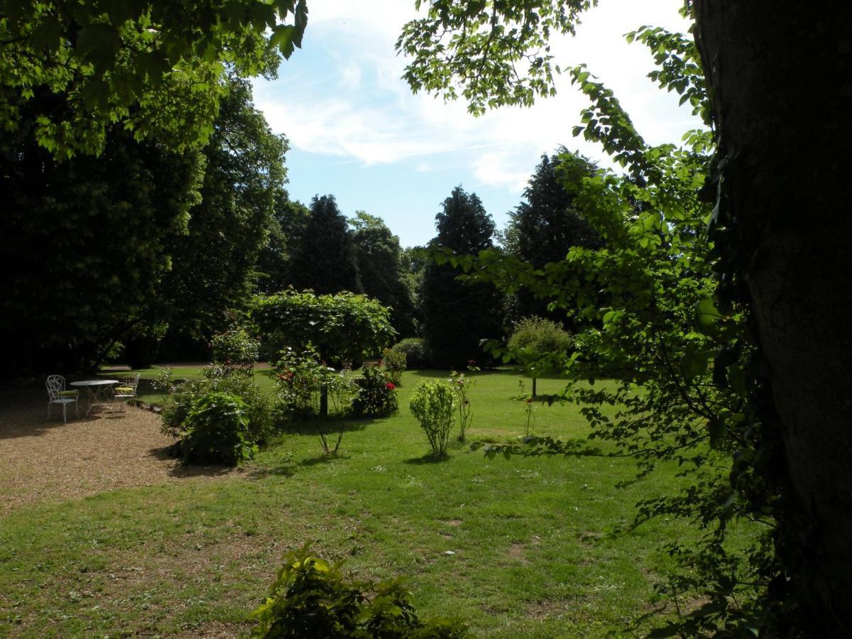 Les Talvasieres Le Mans Buitenkant foto